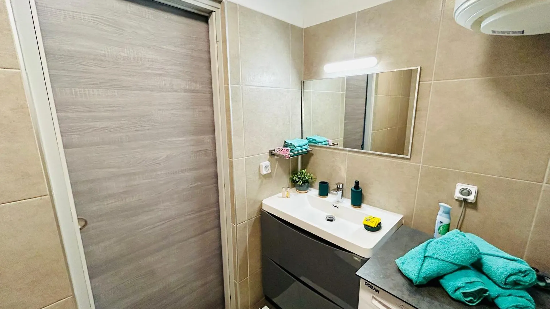 Tehautahi Cozy Lodge 1 بابيت