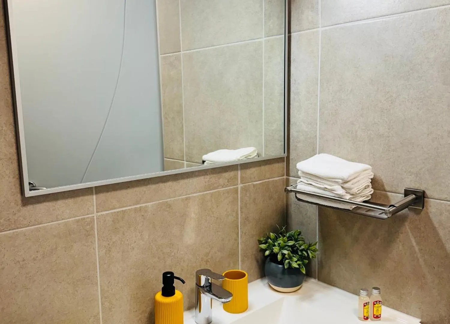 Tehautahi Cozy Lodge 1 بابيت شقة